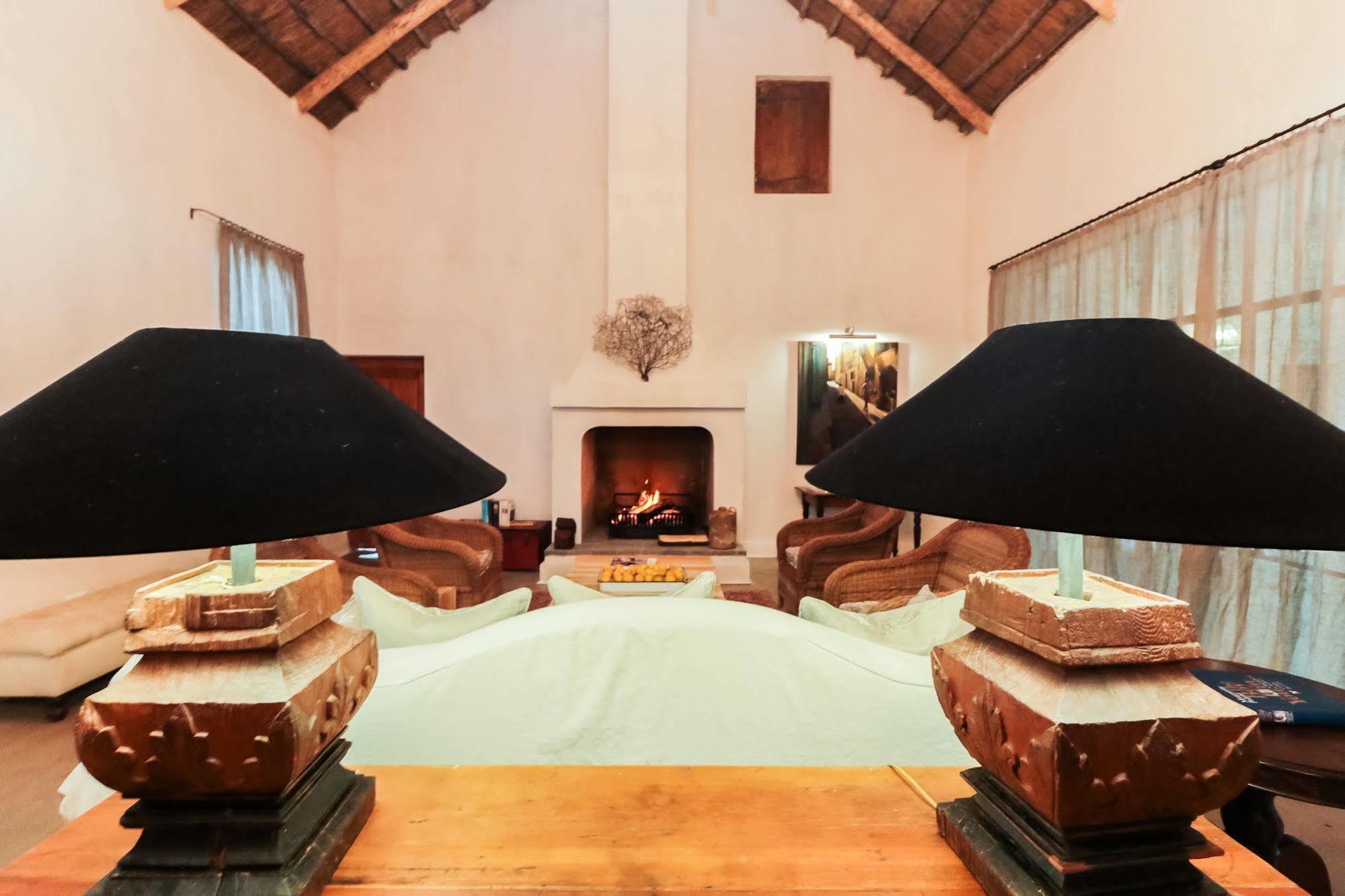 مبيت وإفطار Graaff-Reinet The Whyte House المظهر الخارجي الصورة